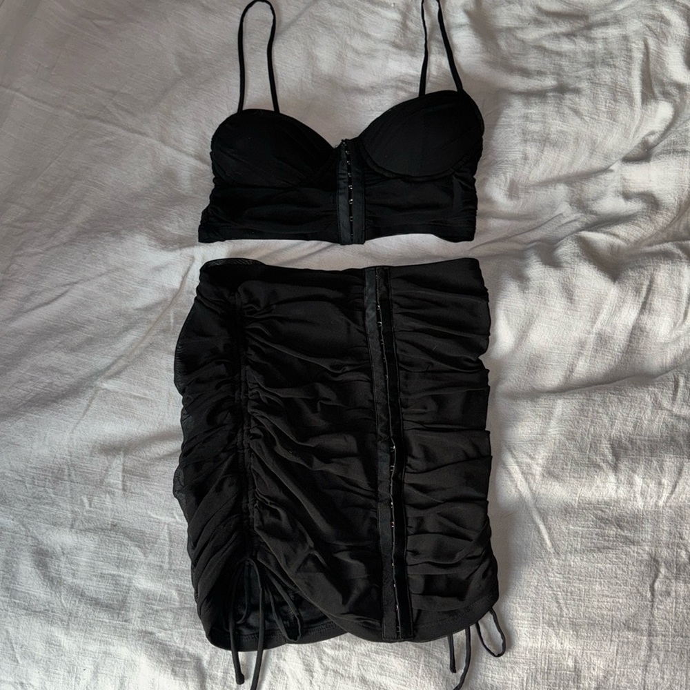 IRIS - black 2 piece skirt set